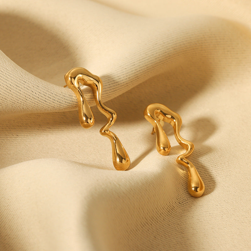 Dali Drip Studs