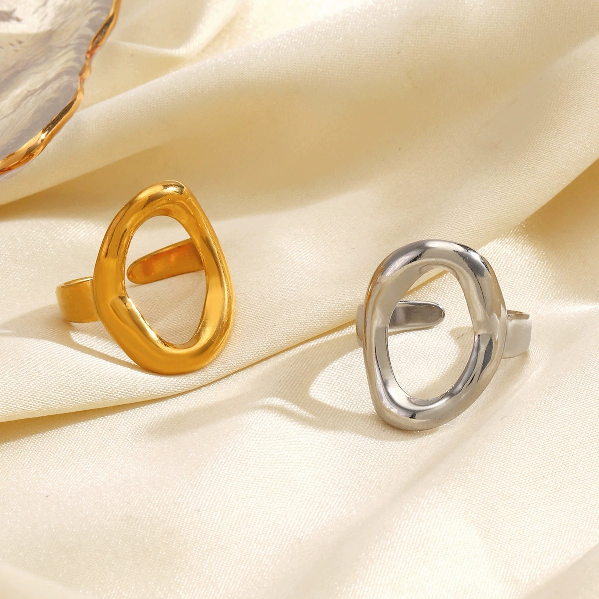 Solé Ring