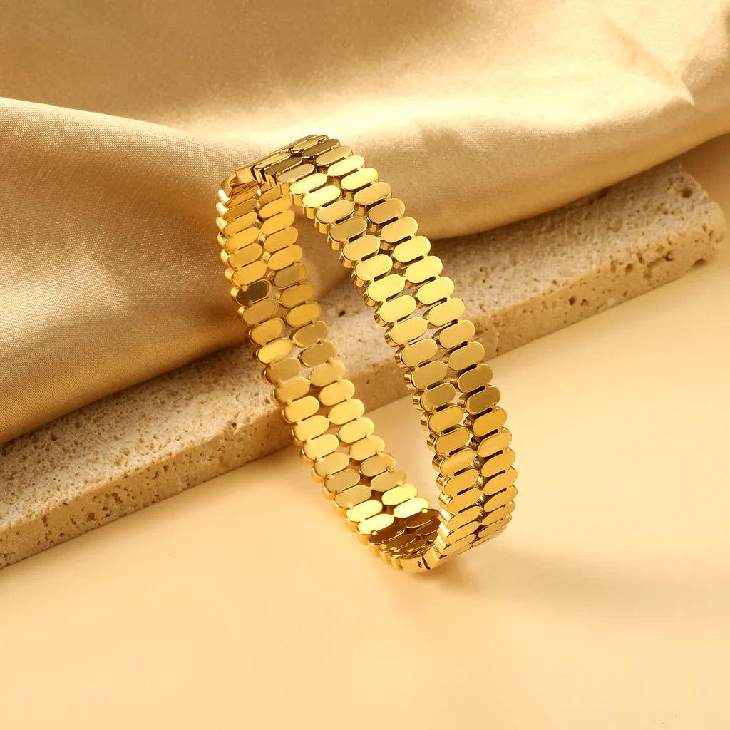 Celeste Link Cuff