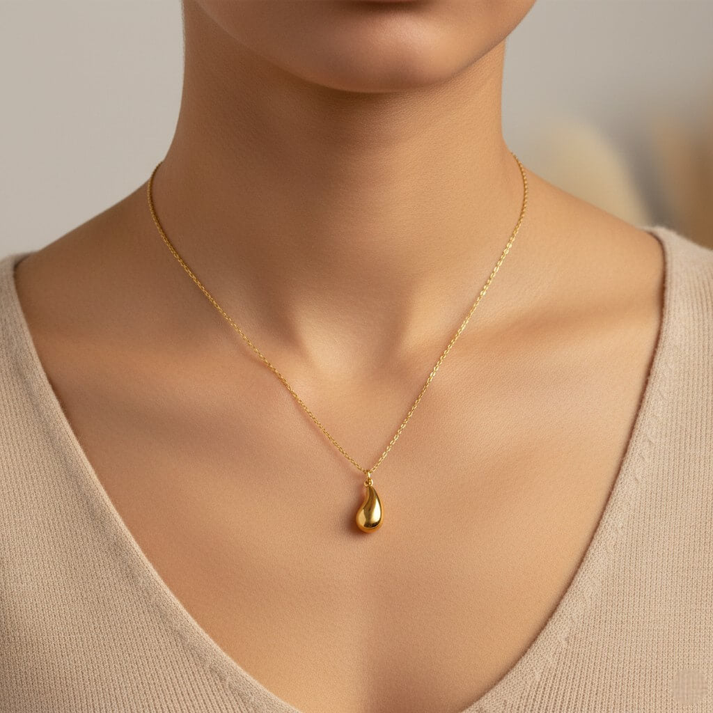 Alara Necklace