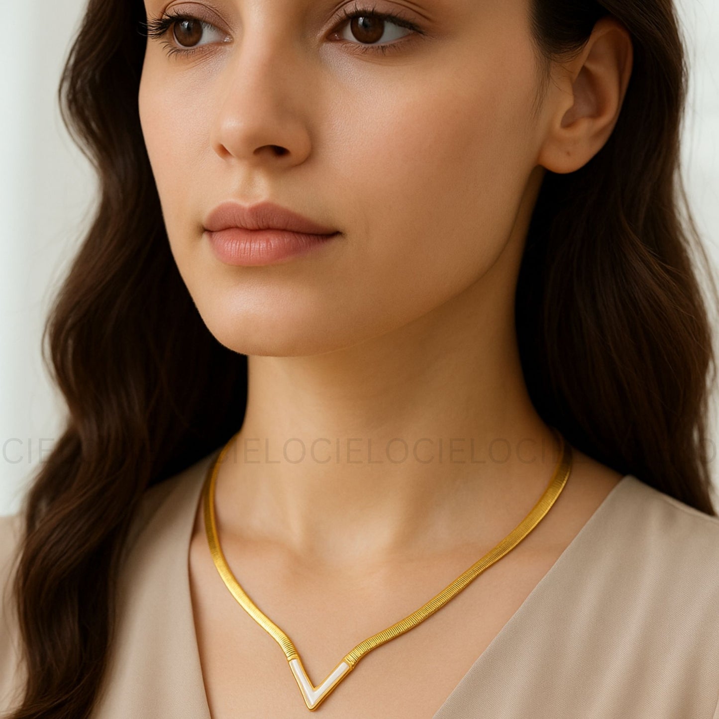Opaline Glow Necklace