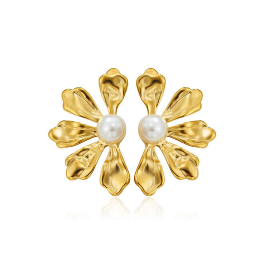 Petalia Pearl Studs