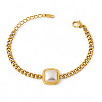 Luna Pearl Bracelet